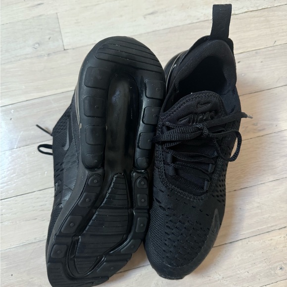 Nike Air Max 270 'Triple Black' Running Shoes - Picture 3 of 7